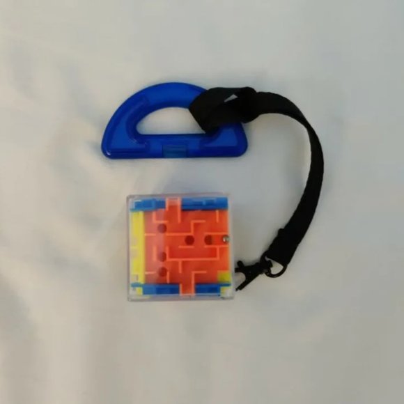 Mini Maze Box - Picture 2 of 2